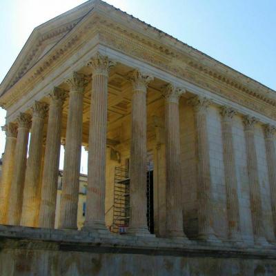 LA MAISON CARREE